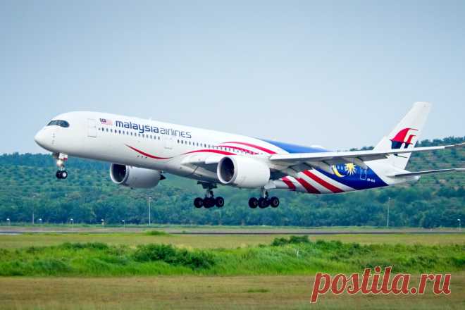 Австралийский рыбак сообщил, что нашел крыло пропавшего малазийского Боинга