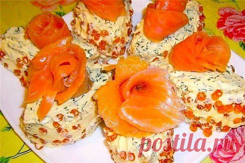 Закуска &#8220;Розочки&#8221; с красной икрой и рыбой / Простые рецепты