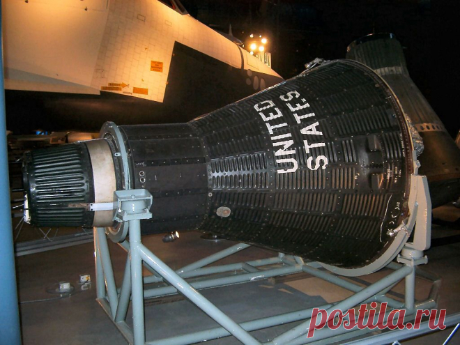 mercury_capsule_4_of_5.jpg (1024×768)