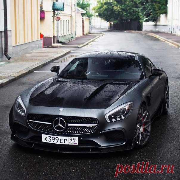 Красавец Mercedes AMG GTS