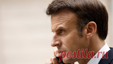 Во Франции могут начать проверку биографии радикалов, которых можно выслать. Французский президент Эммануэль Макрон после инцидента с нападением на школу в Аррасе попросил префектов департаментов изучить досье радикалов, которых можно было бы выслать из страны. Об этом сообщил канал BFMTV. &quot;Президент Франции ...