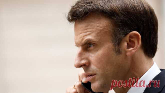 Во Франции могут начать проверку биографии радикалов, которых можно выслать. Французский президент Эммануэль Макрон после инцидента с нападением на школу в Аррасе попросил префектов департаментов изучить досье радикалов, которых можно было бы выслать из страны. Об этом сообщил канал BFMTV. "Президент Франции ...