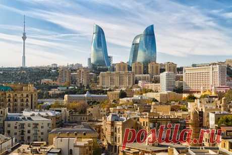 Россиянка побывала в Азербайджане и раскрыла отношение местных к русским. Российская тревел-блогерша побывала в Баку, Азербайджан, и раскрыла истинное отношение местных жителей к русским. По словам автора публикации, на улице города ее несколько раз спутали с украинкой. Тем не менее, узнав о ее реальном происхождении, азербайджанцы искренне радовались.