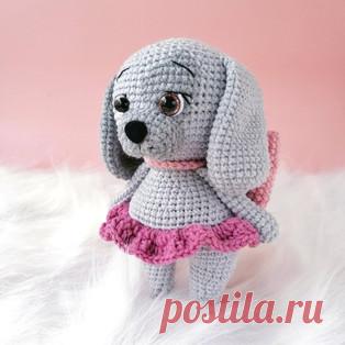 Собачка Бетти амигуруми. Схемы и описания для вязания игрушек крючком! Бесплатный мастер-класс от Веры Кравченко по вязанию собачки по имени Бетти. Высота вязаной игрушки примерно 15-16 см. Для изготовления такого щенка а…