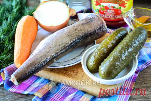 Рыба с солеными огурцами в духовке (в горшочке) — рецепт с фото пошагово