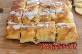 Конвертики из лаваша с бананом и сгущенкой.