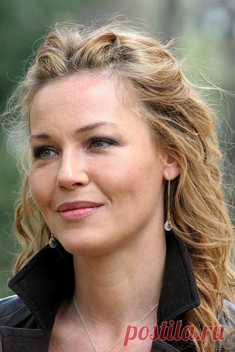 Конни Нильсен (Connie Nielsen)
- 3 июля, 1965