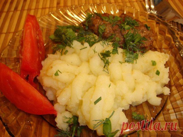 Печень в панировке | Foodbook.su Печень попробовала приготовить в льняной муке ,специях и в сухарях из белого батона,получилось вкусно и более полезнее. Стараюсь готовить ее раз в одну ,две недели,т.к. полезная,не буду сейчас писать