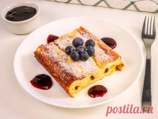 Пудинг из творога с изюмом