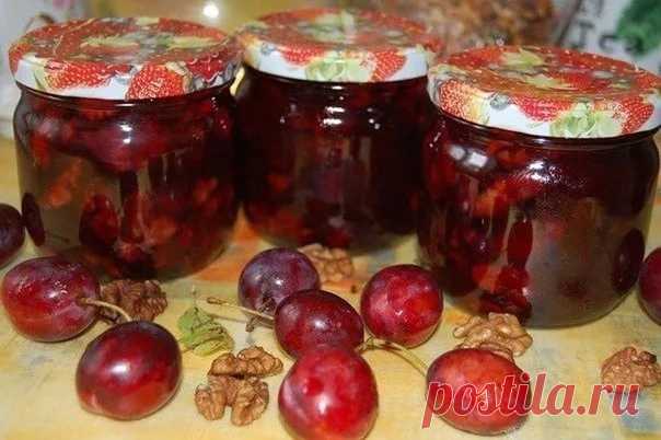 Джем из сливы с грецкими орехами
⠀

ДРУЗЬЯ! ОСТАВЬТЕ ХОТЯ БЫ СМАЙЛИК В КОММЕНТАРИЯХ, ЧТОБЫ МЫ ЗНАЛИ, ЧТО ВЫ ВИДИТЕ РЕЦЕПТ =)

Показать полностью...