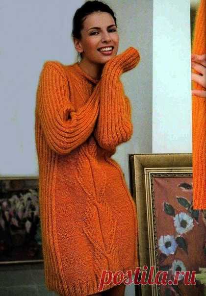 Мохеровое теплое платье-туника с описанием
#knitting #вязание_спицами #платья_спицами
Данное платье, связанное спицами и украшенное вертикальным рисунком крупной фактуры, смотрится особенно эффектно и подходит женщинам с любой фигурой, так как вертикальные полосы помогут скрыть её некоторые недостатки.
Связано платье из мохеровой пряжи, что позволит вам чувствовать себя в нём уютно и комфортно в холодную погоду.
Описание дано для размера: 44-46.
Вам потребуется:
Пряжа – CA...