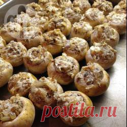 Рецепт: Грибы фаршированные в духовке - все рецепты России