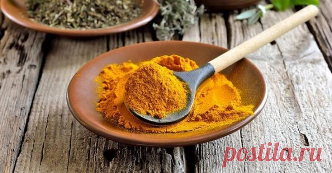10 очень веских причин пить воду с куркумой каждое утро