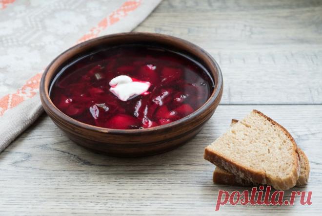 Как правильно готовить борщ? Вот 5 рецептов — от классического до вегетарианского