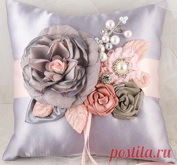 Свадебные подушечки, подушечки для колец