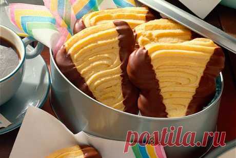 Sandgebäck Rezept | LECKER Unser beliebtes Rezept für Sandgebäck und mehr als 55.000 weitere kostenlose Rezepte auf LECKER.de.
