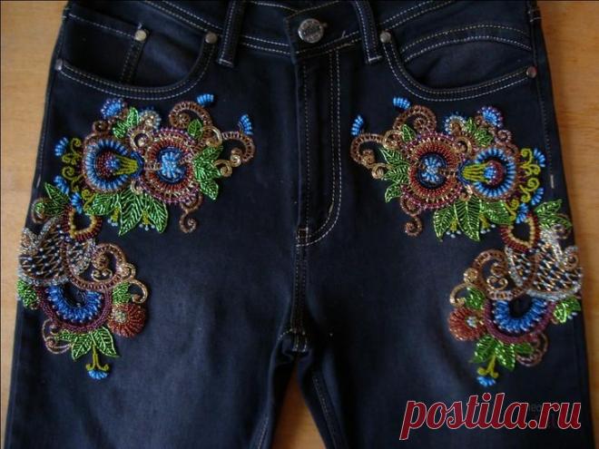 Как украсить одежду? Украшения одежды цветами, вышивкой, бисером, стразами
