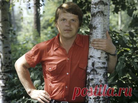 Михаил Кокшенов.Леша Пряхин из &quot;Самой обаятельной и привлекательный&quot;