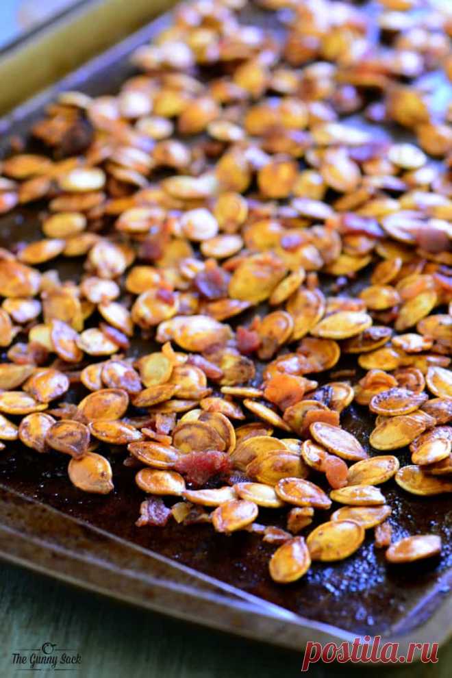 Bacon Roasted Pumpkin Seeds - The Gunny Sack This crave-worthy Bacon Roasted Pumpkin Seeds recipe makes the best toasted pumpkin seeds EVER! Everyone will love this easy snack or appetizer with bacon!