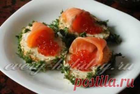 Бутерброды с икрой и красной рыбой