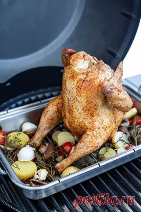 Bierdosenhähnchen vom Gasgrill Ein Bierdosenhähnchen vom Gasgrill - also einen absoluten Klassiker - haben wir in Zusammenarbeit mit dem Char-Broil All-Star Gas Grill für euch gezaubert.