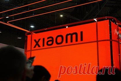 Важную особенность iPhone 14 Pro перенесли на Android. Важную особенность новых смартфонов Apple заметили на устройствах Xiaomi. Одной из функций новых iPhone 14 Pro и 14 Pro Max оказалась Dynamic Island, которая дословно переводится на русский как «динамические острова». Пользователь Twitter показал, что новую функцию адаптировали на Android-смартфонах.