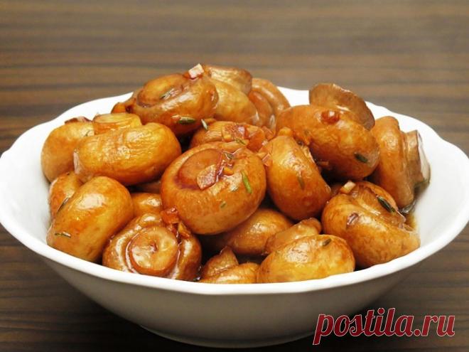 Баранья нога запеченная в молоке и Водочные шампиньоны