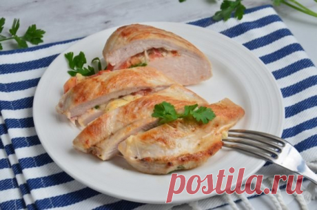 Фаршированное куриное филе с помидорами и моцареллой — Мой садочек