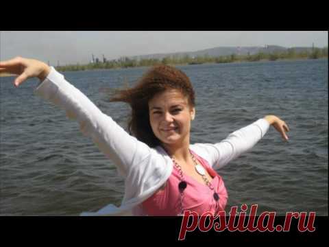 Песни Владимира Сидорова в исполнении Ирины Байдаковой. 1. Я так хочу твоей любви. Стихи Кристины Вихровой и Владимира Сидорова (0:01).  2. Наше счастье. Стихи Владимира Сидорова (3:46).  3. Нежность его улыбки. Стихи Поля Элюара, перевод Мориса Ваксмахера (6:57).  4. Я дарю тебе цветы. Стихи Владимира Сидорова (10:29).  5. Я слабой была. Стихи Сильвы Капутикян (13:44).  6. Песенка о снежной сирени. Стихи Натальи Шолик (17:17).  7. Если вдруг вас друзья предадут. Стихи Владимира Сидорова (19:38)