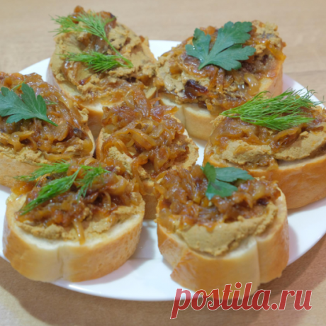 Нежный печеночный паштет с карамелизированным луком