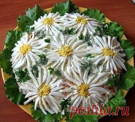 ТОП-10 САЛАТОВ В ВИДЕ ЦВЕТОВ 
Отличная идея для праздничного стола!