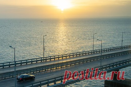 Раскрыты поддерживающие подрыв Крымского моста два россиянина