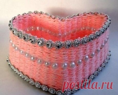 Корзинка в форме сердца