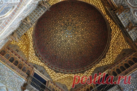Самые впечатляющие потолки со всего света