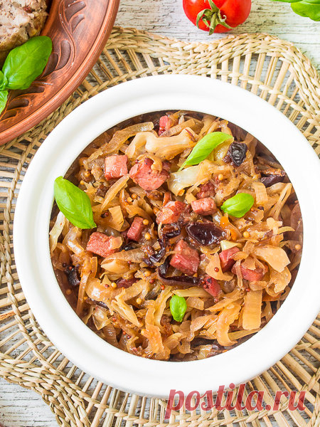 Рецепт тушеной капусты с черносливом на Вкусном Блоге