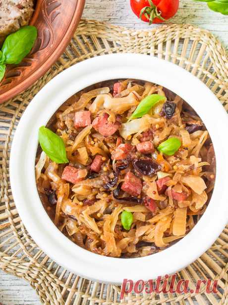 Рецепт тушеной капусты с черносливом на Вкусном Блоге