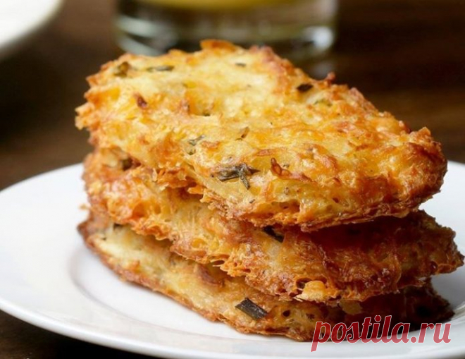 Замечательные сырно-картофельные пирожки, запеченные в духовке Замечательные сырно-картофельные пирожки, запеченные в духовке