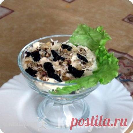 Салат "Нежность"
Ингредиенты:
Курица вареная: 150 гр
Яйца: 6 штук
Показать полностью…