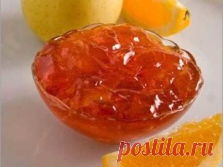 ЯБЛОЧНОЕ ЖЕЛЕ
Желе из яблок – яркое, красивое и необыкновенно вкусное можно приготовить в домашних условиях на зиму. Это очень просто!
Результат просто потрясающий! Желе застывает до состояния мармелада, что позволяет использовать его для украшения домашних тортов. И всё это благодаря натуральному яблочному пектину, без добавления красителей и загустителей! Желе не тает при комнатной температуре!
Ингредиенты:
• Яблоки – 1 кг
• Вода – 2,5 стакана
• Сахар – 150 грамм
Пригото...