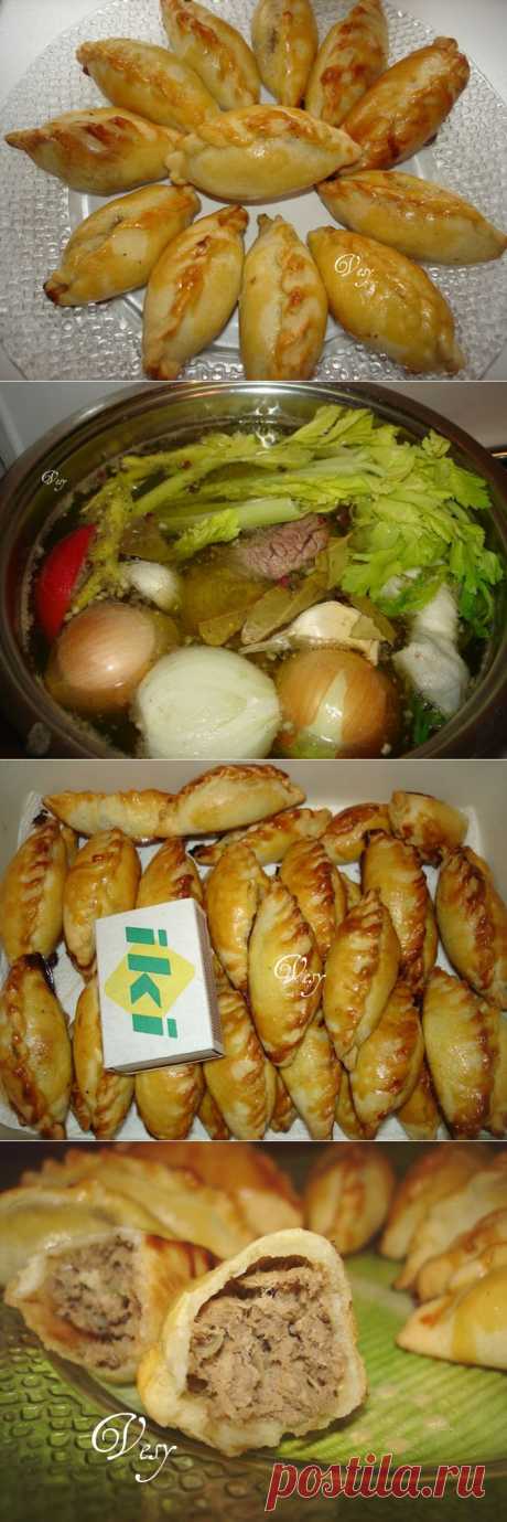 Мини-пирожки с мясом.