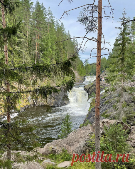 Photo by Александра Смирнова on August 11, 2022. May be an image of waterfall, tree and nature.