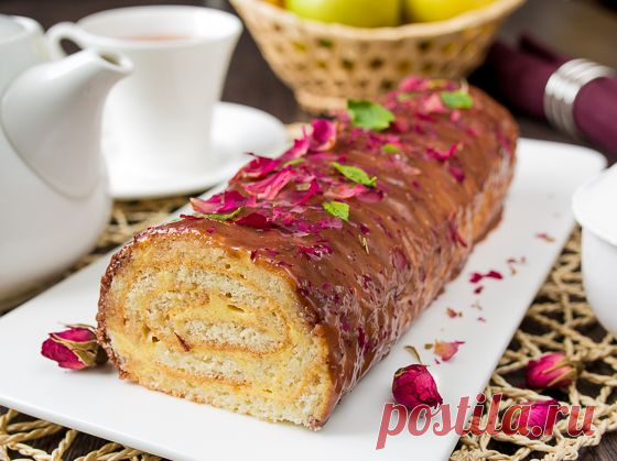 Миндальный рулет с манговым муссом | Вкусный блог - рецепты под настроение