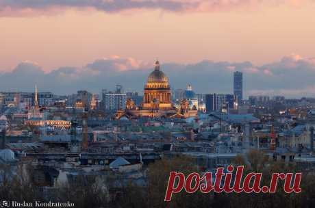 Исаакиевский и Троицкий соборы. Фотограф Кондратенко Руслан
