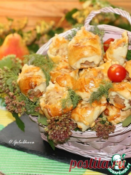 Слойки с начинкой из фарша – кулинарный рецепт