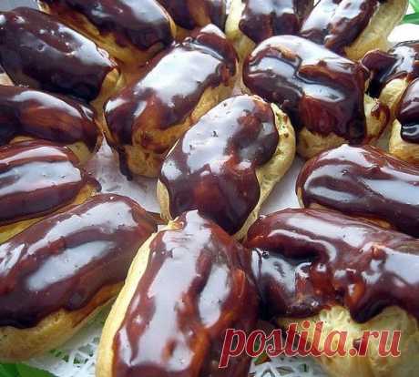 ЗАВАРНОЕ ТЕСТО И 6 ВКУСНЫХ РЕЦЕПТОВ С НИМ : 


1) Булочки из заварного теста с кремом  
2) Заварные пирожные  
3) Профитроли  
4) Профитроли с заварным кремом  
5) Пирожное Эклер  
6) Заварные пирожные «Лебеди». 


Сохраните РЕЦЕПТЫ, чтобы не потерять Cтaвьтe KЛАСС и ПОДЕЛИТЬСЯ с друзьями,чтобы соxрaнить рецепт в лeнтe. СПАСИБО за лaйки и кoмментaрии - мы их очень ценим 

======================================================

Из заварного теста кулинары готовят эклеры, пр...