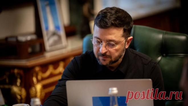 СМИ: Вашингтон давит на Зеленского для территориальных уступок. Соединенные Штаты оказывают давление на президента Украины Владимира Зеленского с целью добиться его согласия на территориальные и иные уступки в процессе мирного урегулирования конфликта с Россией. Информацию об этом издание Axios ...