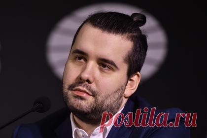 Тренер Непомнящего рассказал о повлекшем поражение от Карлсена особенном моменте. Тренер российского шахматиста Яна Непомнящего Владимир Поткин поделился мнением о поражении подопечного от норвежца Магнуса Карлсена в борьбе за титул чемпиона мира. По словам специалиста, матч разделился на две части. Тренер подчеркнул, что после шестой партии все пошло не так, как хотела команда россиянина.