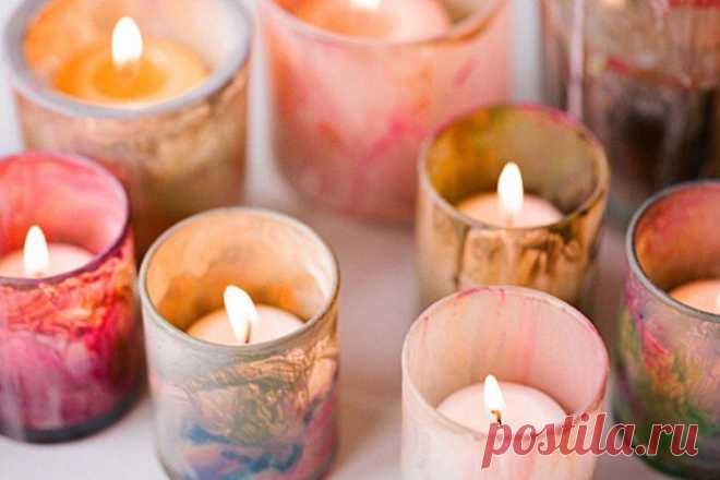 18 идей создания уникальных подсвечников Великолепные идеи создания подсвечников, которые можно воплотить в жизнь на выходных. Свечи украшают интерьер, наполняя его таинственным светом и привнося в него немного романтики. Для создания неповт...