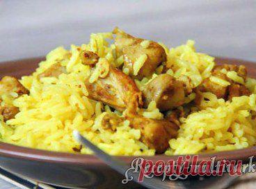 Классический рис с курицей в мультиварке

Классика никогда не выходит из моды и среди столь широкого разнообразия блюд рис с курицей остается всеми любимым блюдом. Каждое зернышко риса будет впитывать вкусовые качества и аромат куриного филе, принимать немножко жира и разбухать в бульоне.
http://recepty-multivark.ru/vtorye_bluda/285-klassicheskiy-ris-s-kuricey-v-multivarke.html
•••подробнее