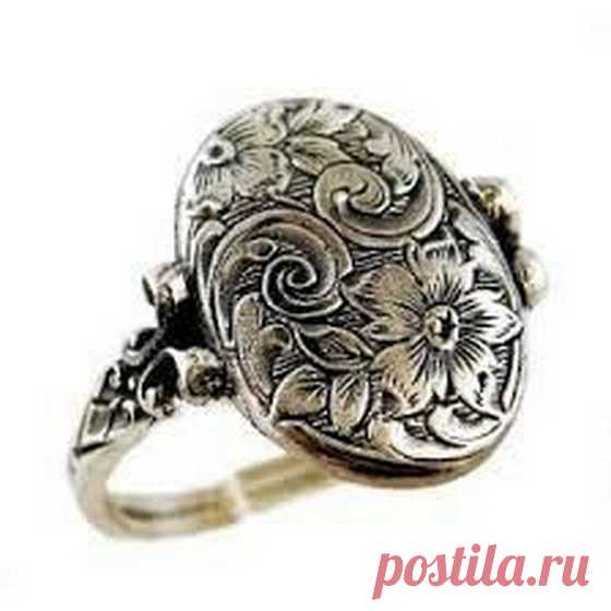 Кольцо. Женское кольцо. Растительный орнамент. Серебро.